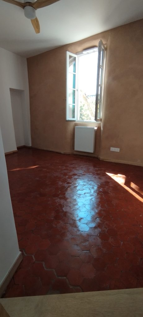 Rénovation Tomettes anciennes, Aprés décapage et traitement finition Mat à Erbalunga